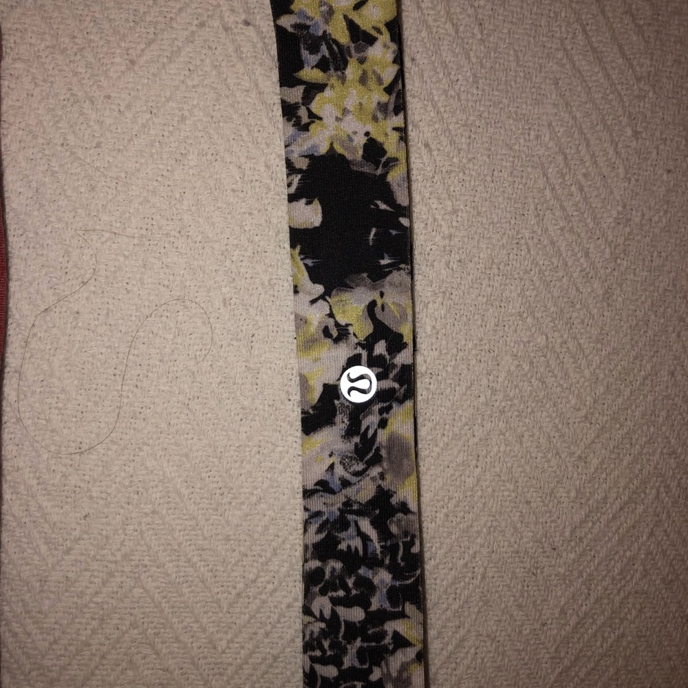 Lululemon headband